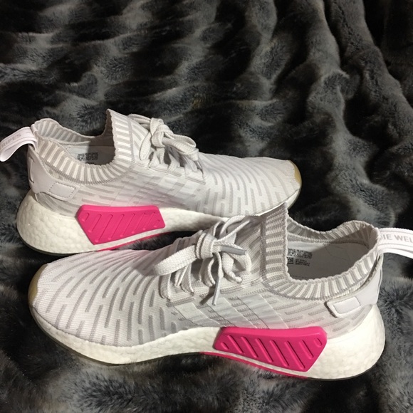 Adidas Women’s nmd R2 primeknit sz 10 new - Picture 8 of 8